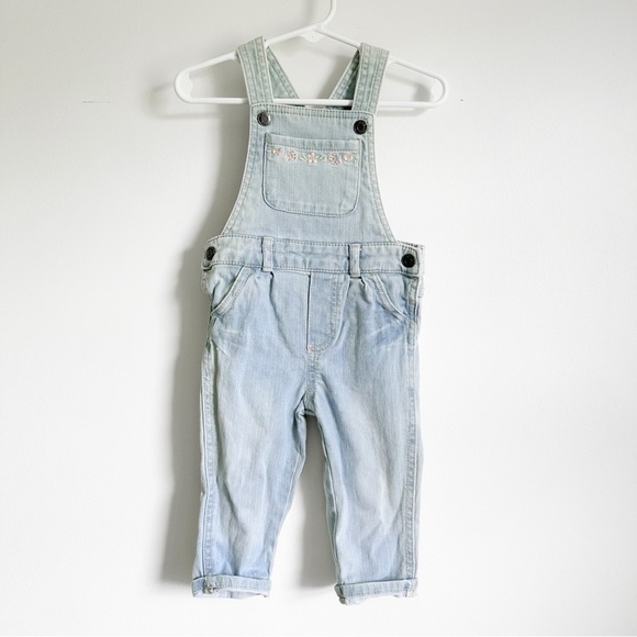 Carter’s Blue floral Embroidered Lightwash Denim overalls 12M - Picture 1 of 6